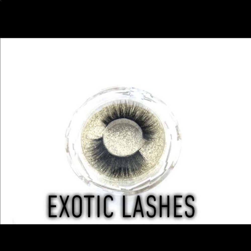 Lashes - Picture 2 of 8